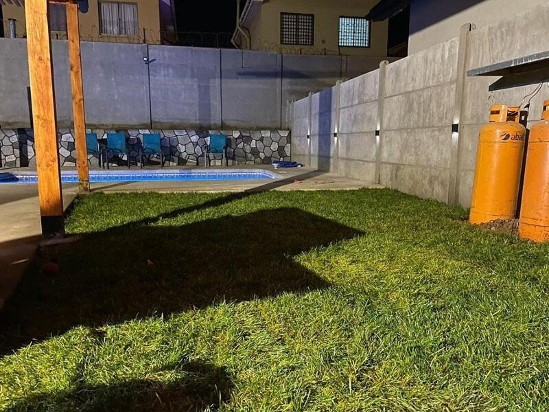 Casa Grupos Numerosos, Quincho, Piscina Pousada Coquimbo